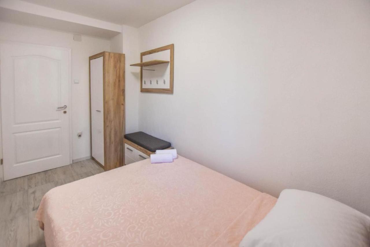 Suite Apartment Toni Poljana  외부 사진